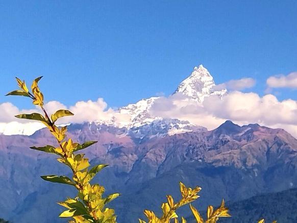 Himalayan Deurali Resort Pokhara Bagian luar foto
