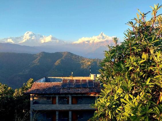 Himalayan Deurali Resort Pokhara Bagian luar foto