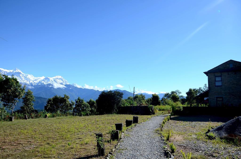 Himalayan Deurali Resort Pokhara Bagian luar foto