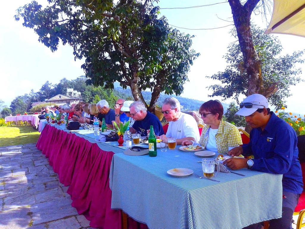 Himalayan Deurali Resort Pokhara Bagian luar foto