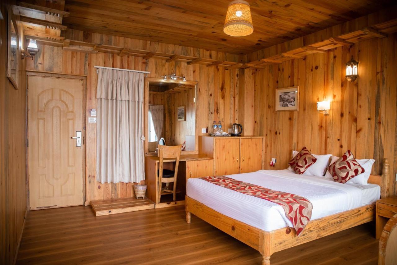 Himalayan Deurali Resort Pokhara Bagian luar foto